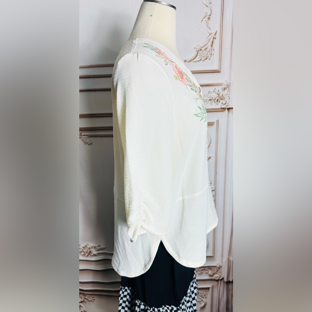 Ruby Rd. Cream Button-Front Top with Peach Floral Embroidery - Picture 4 of 6